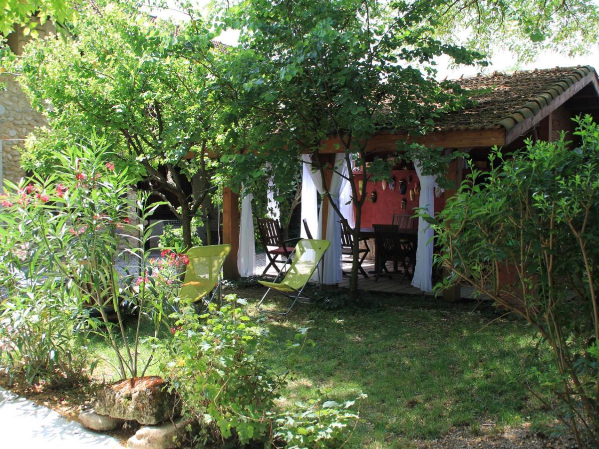 Bed and Breakfast Les Pascals Saint-Paul-lès-Romans Exterior foto