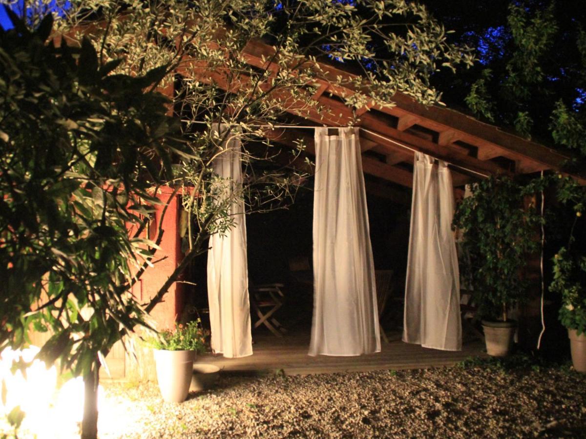 Bed and Breakfast Les Pascals Saint-Paul-lès-Romans Exterior foto