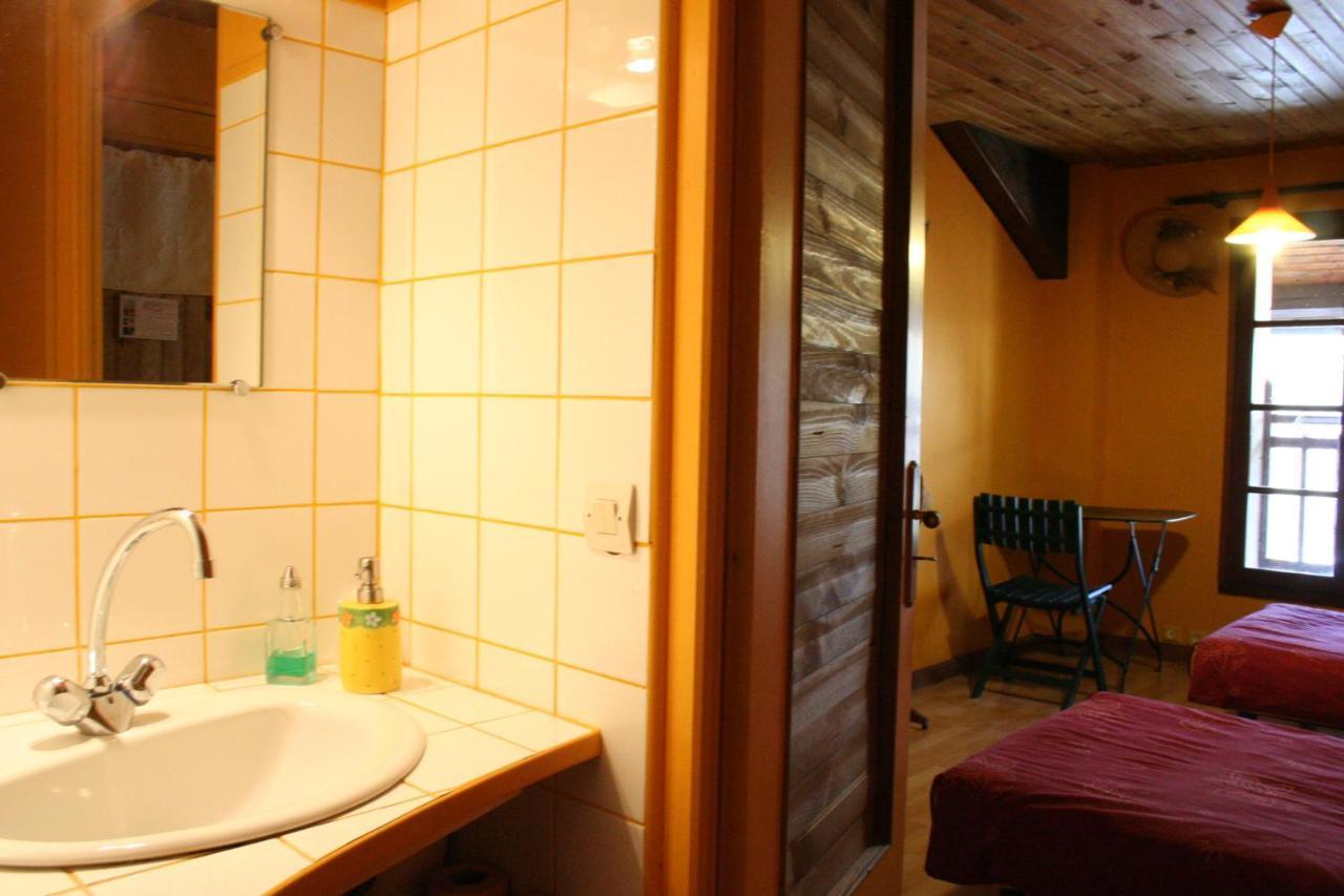 Bed and Breakfast Les Pascals Saint-Paul-lès-Romans Exterior foto